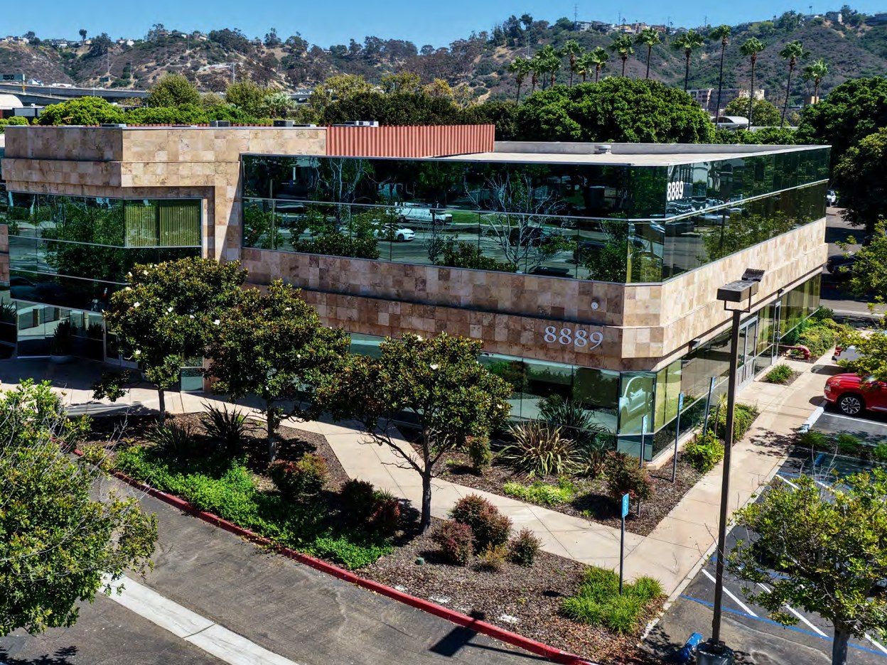8889 Rio San Diego Dr