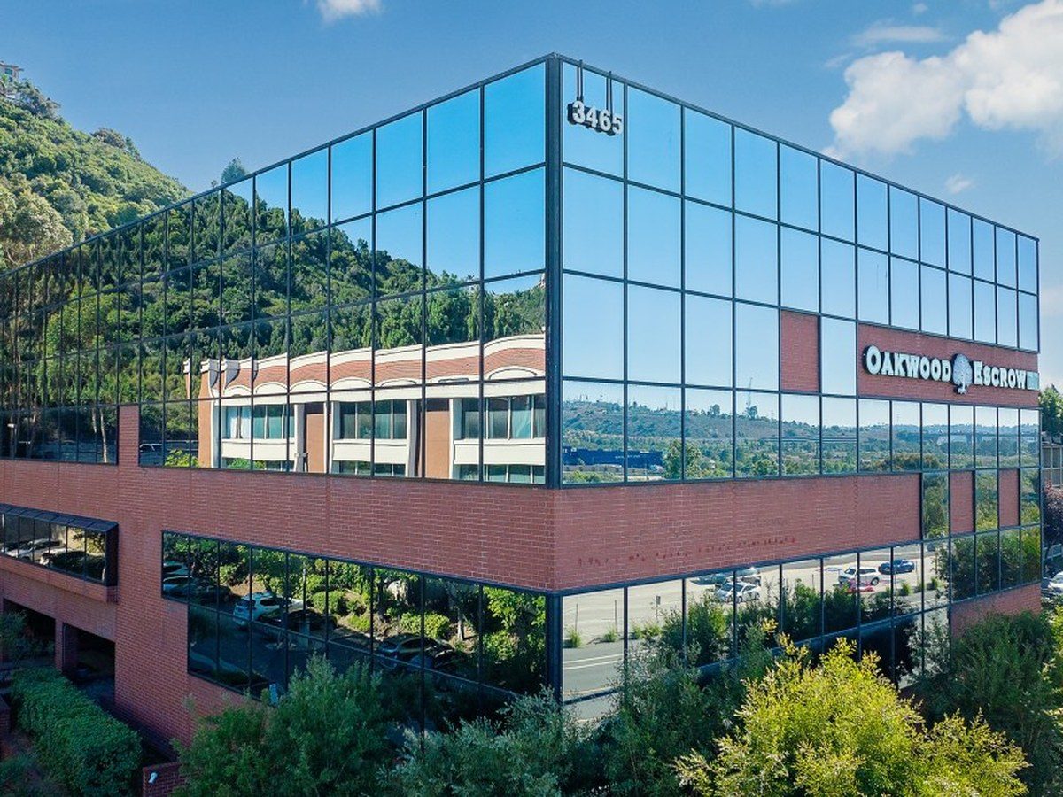 3465 Camino del Rio S